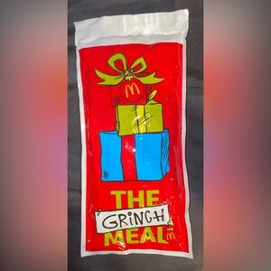 McDonald’s The Grinch Holiday Socks New Unopened Original Packaging